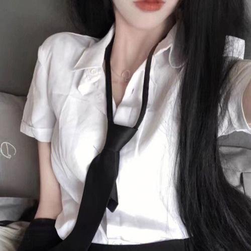 伞头和他的女人